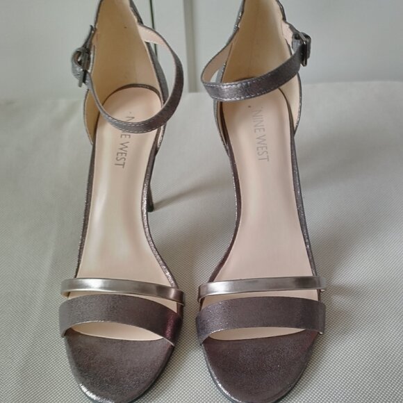 Bronze Metallic Strappy High-Heel Sandals NWOT - Picture 4 of 8